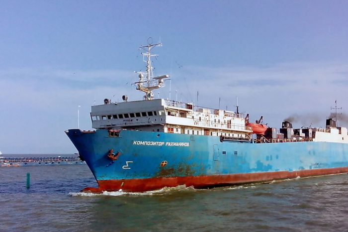 Украина атаковала два российских судна в Каспийском море