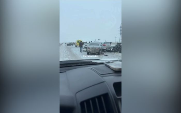 Массовое ДТП на трассе «Астана-Павлодар»: один погиб, двое ранены