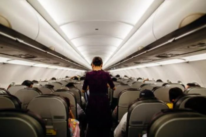 Иностранные пассажиры устроили драку на рейсе из Алматы в Бангкок
