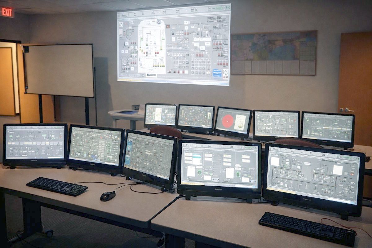 фото Посольства США в РК фото Посольства США в РК