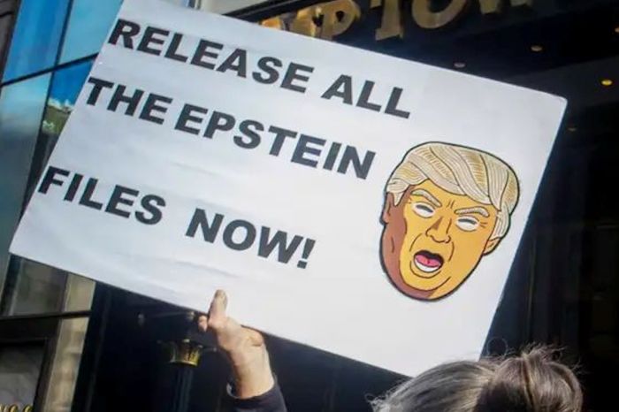 Дело Эпштейна: в США опубликовали массив документов, но часть утверждений назвали ложными
