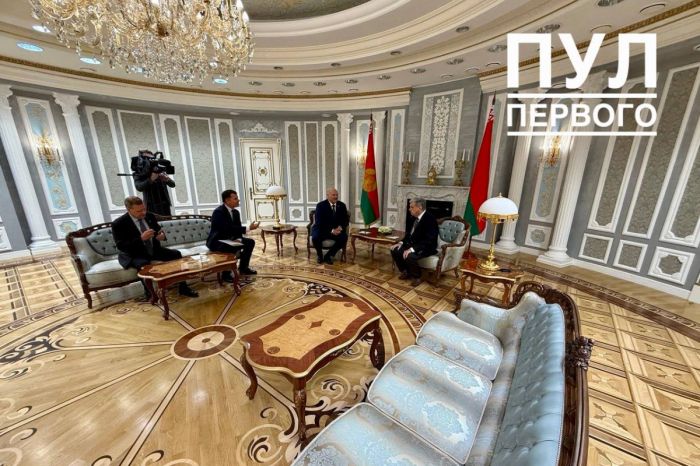 Минск как посредник: зачем США вовлекают Лукашенко в диалог по Украине