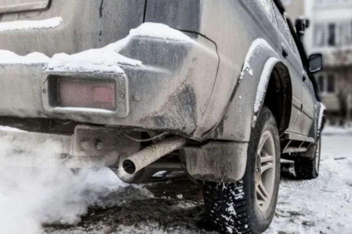 Машина на улице и минус за окном: рекомендации водителям