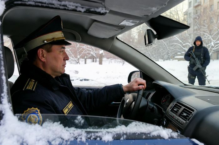 Сотрудника спецназа МВД расстреляли в центре Астаны