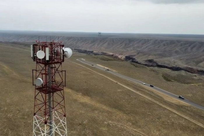 Мобильная связь и интернет появятся вдоль дорог Казахстана