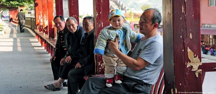 Рождаемость в Китае упала до рекордного минимума