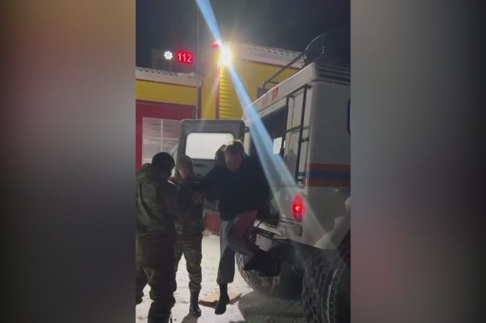 МЧС против стихии: как вызволяли пропавших людей и застрявшие авто в Атырауской области