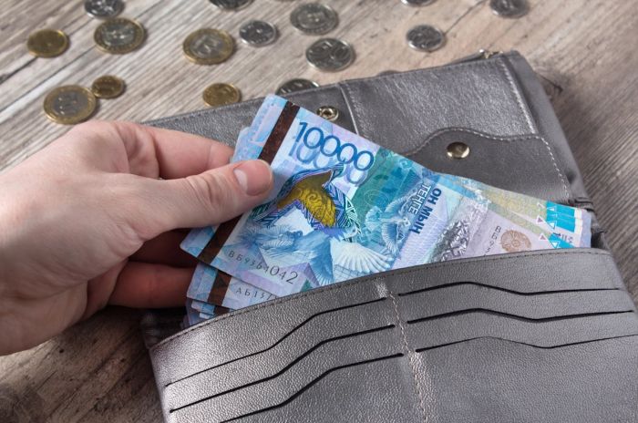 Новый закон «О банках»: что нужно знать казахстанцам