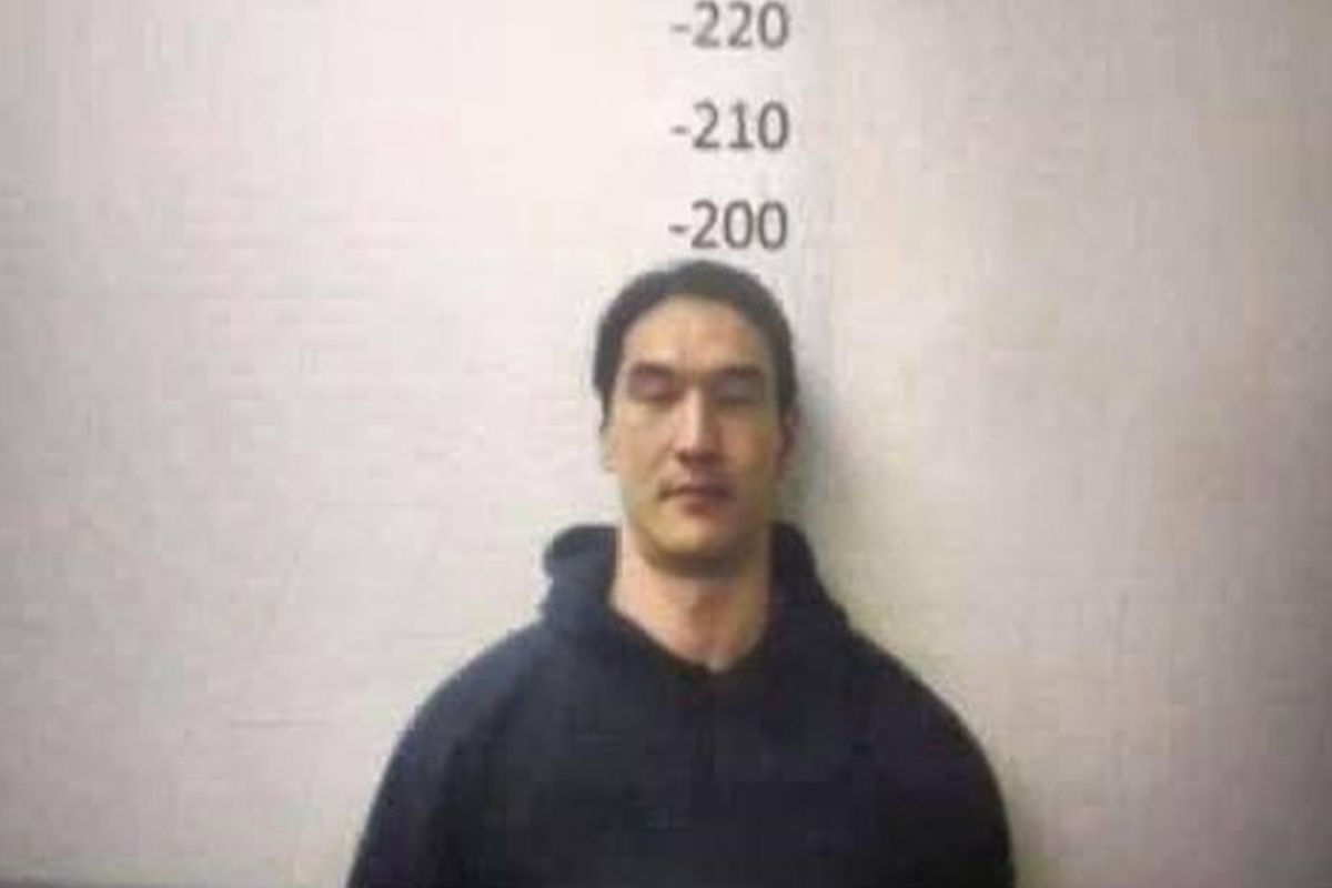 оформление Нурлана Сабурова во Внуково