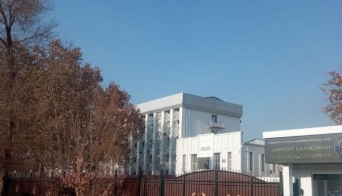 Кадровые решения и новые инциденты: вопросы к работе полиции Шымкента