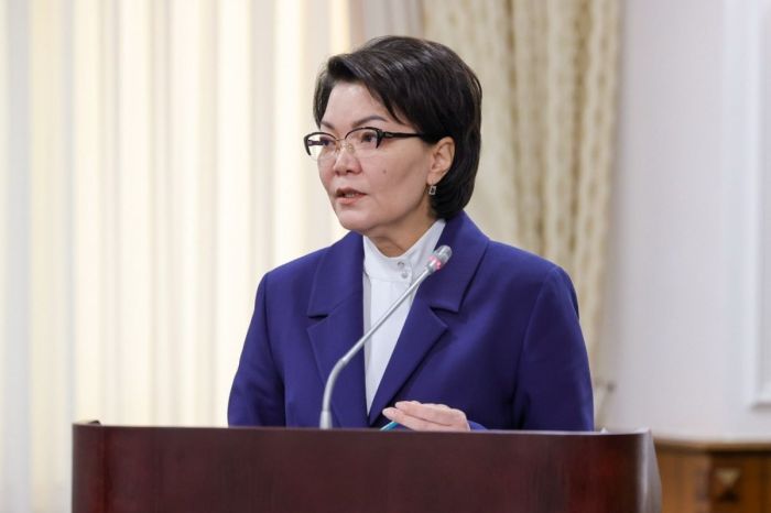 Токаев отправил в отставку министра труда и соцзащиты