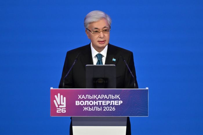Токаев поручил разработать новую Дорожную карту развития волонтерства