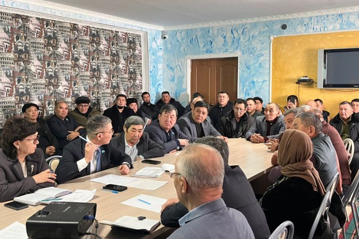 Село под отходы: жители Х. Ергалиева не согласны жить рядом с площадкой нефтешламов