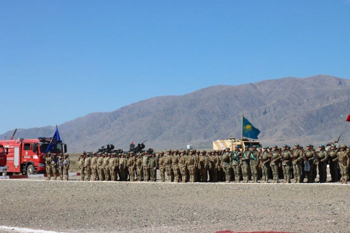 Военные силы ОДКБ прибудут в Казахстан