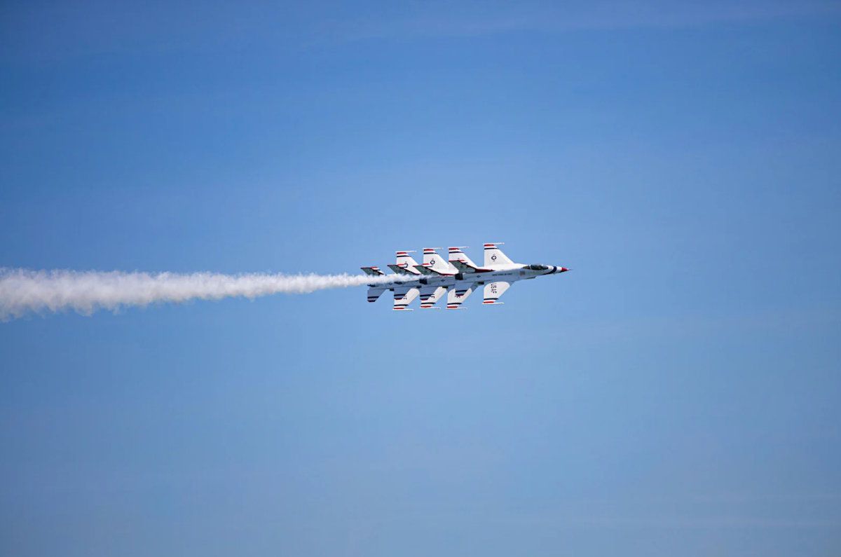 иллюстративное фото, Canva