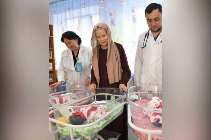 В Атырауской области родились первые тройняшки 2026 года