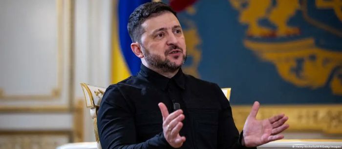 Зеленский: США и Украина обсудят "пакет восстановления"