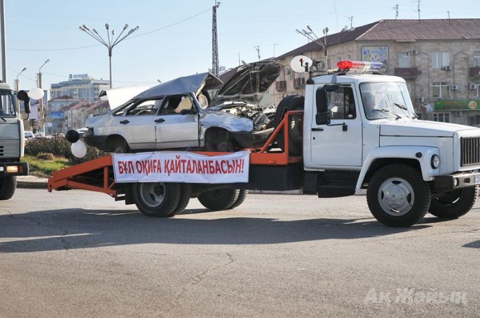 Почтить память жертв ДТП предлагает водителям дорожная полиция РК 18 ноября