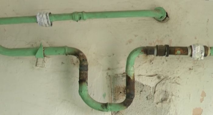 Четыре человека погибли в одном подъезде в Шымкенте