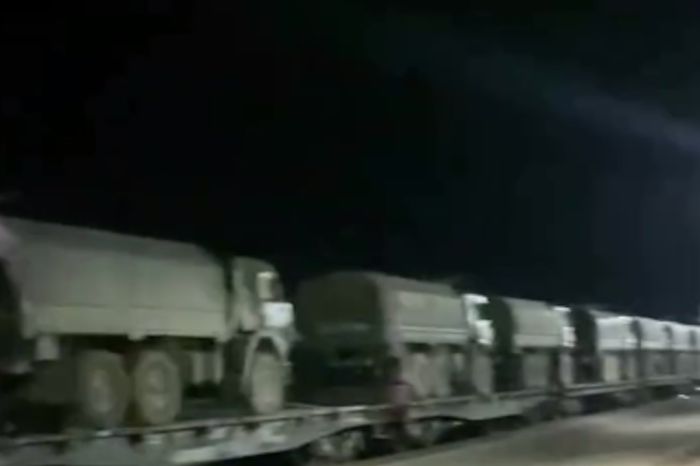 Референдум или учения? Что скрывается за появлением военной техники в Мангистау