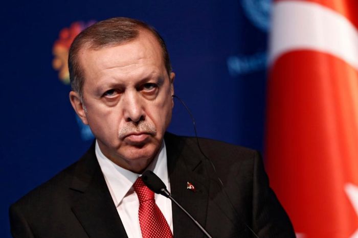 Сопернику президента Турции Эрдогана грозит 2 тысячи лет тюрьмы