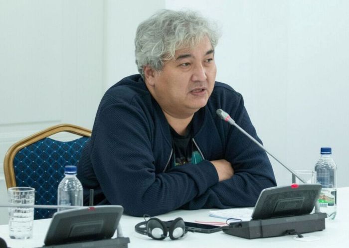 Референдум 2026: Зачем Казахстану понадобилась пятая по счету Конституция