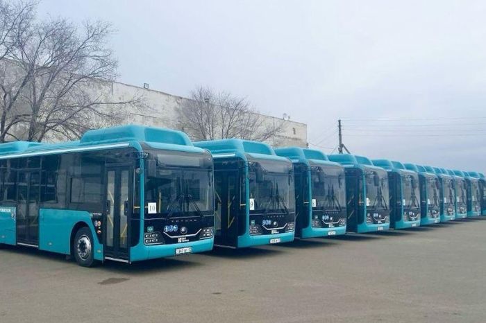 Жители Атырау смогут бесплатно ездить на автобусах 15 марта