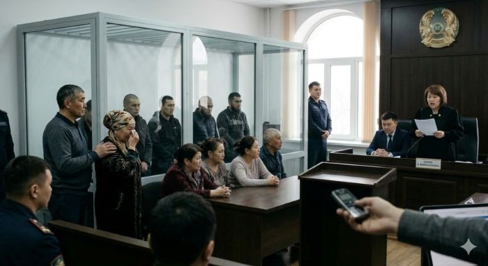 До 17 лет тюрьмы: в Актобе вынесли приговор создателям наркомагазина Qymyz shop