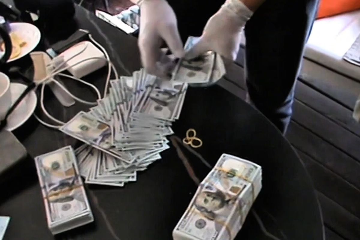 скриншот видео