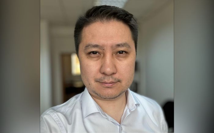 Главному редактору КазТАГа продлили домашний арест