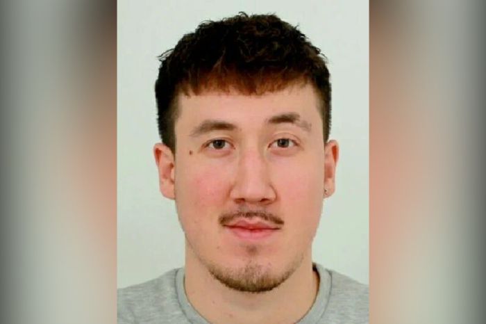 Известного блогера из Казахстана объявили в розыск