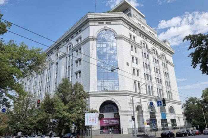 Бизнес-центр Кайрата Сатыбалды не смогли продать на аукционе