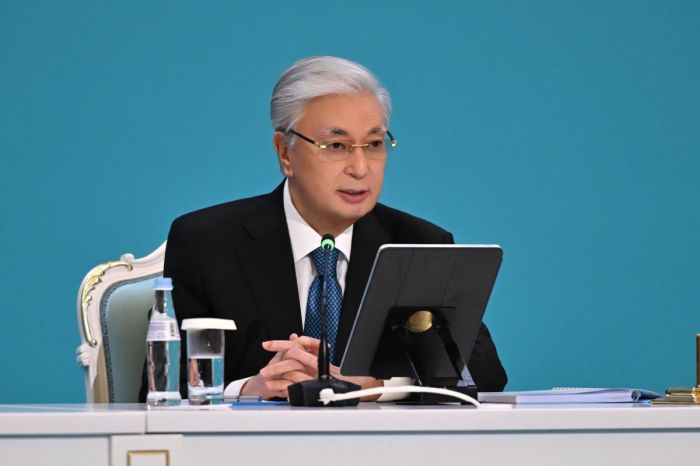 Президент Казахстана отреагировал на завершение конфликта на Ближнем Востоке