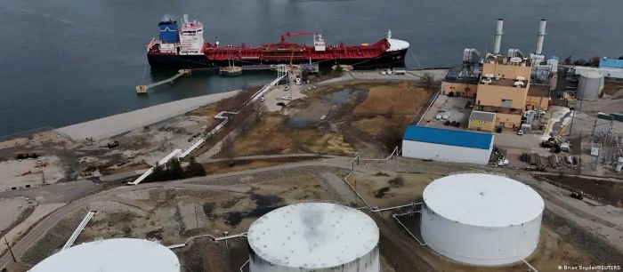 США закрывают порты Ирана для всех судов после провала переговоров