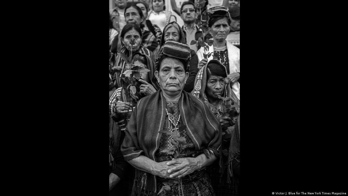 Виктор Блу изучает эхо гражданской войны в Гватемале\Фото: Victor J. Blue for The New York Times Magazine