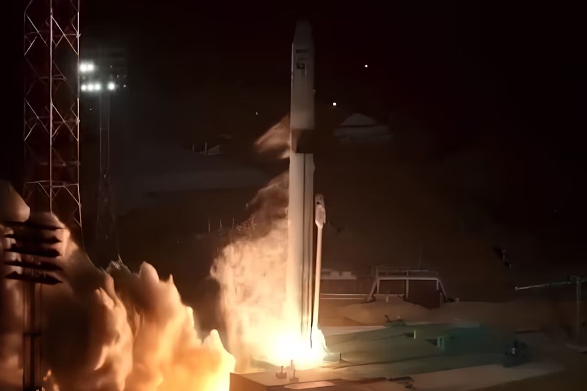 скриншот видео Роскосмоса