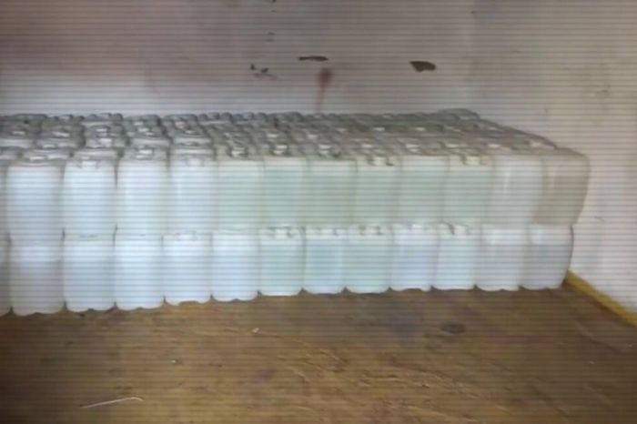 4 тонны "химии" в гараже: полиция Астаны сорвала запуск крупного наркопроизводства