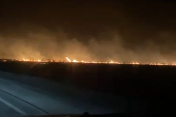 В Жылыойском районе за вечер произошло сразу два степных пожара