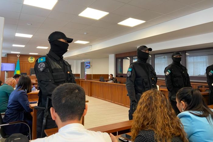 В Атырау продолжился суд по делу о массовом убийстве в Жангелдине