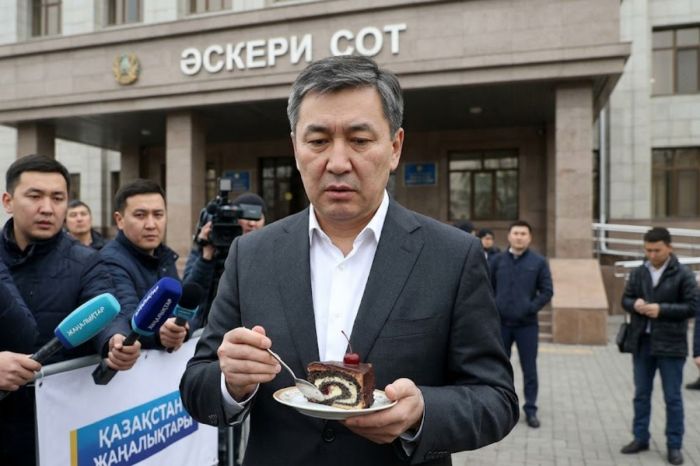 Съел торт у Триумфальной арки и лишился погон: феноменальное дело экс-главы кадровой службы Нацгвардии