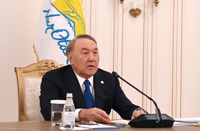Токаев поздравил Назарбаева с днём рождения