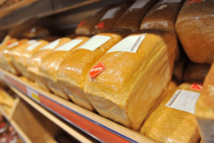 Хлеб растет в цене быстрее других продуктов: где в Казахстане зафиксирован самый резкий скачок
