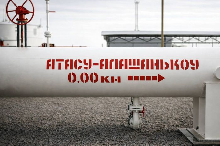 Казахстан за 20 лет транспортировал свыше 200 млн тонн нефти в направлении Китая