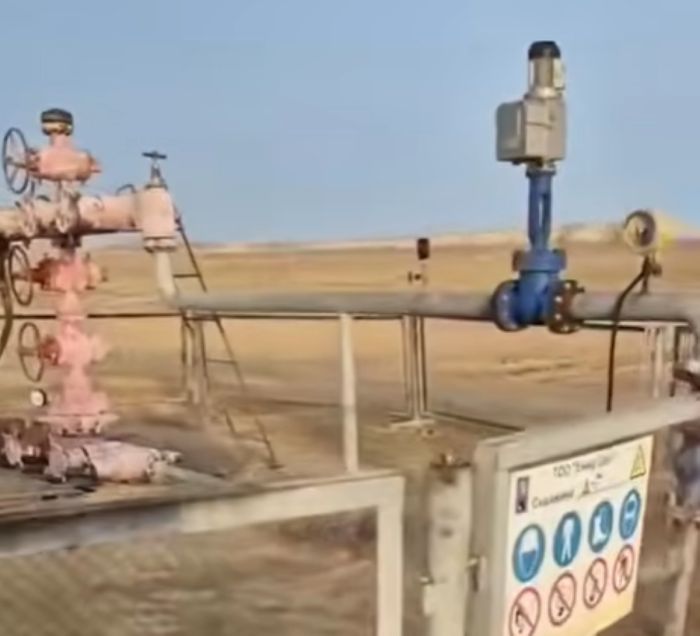 Что происходит на месторождении Долинное: видео с нефтепромысла заинтересовало экологов