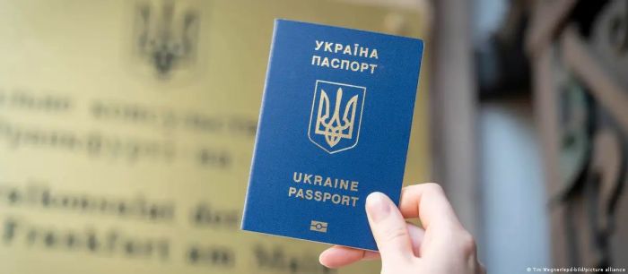 Германия перестает давать временную защиту украинцам призывного возраста