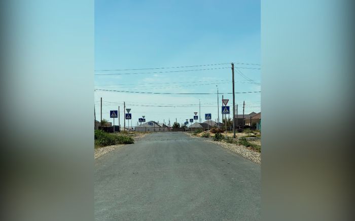 Две разметки на одной дороге: почему водители в Кульсары не понимают, где можно ехать