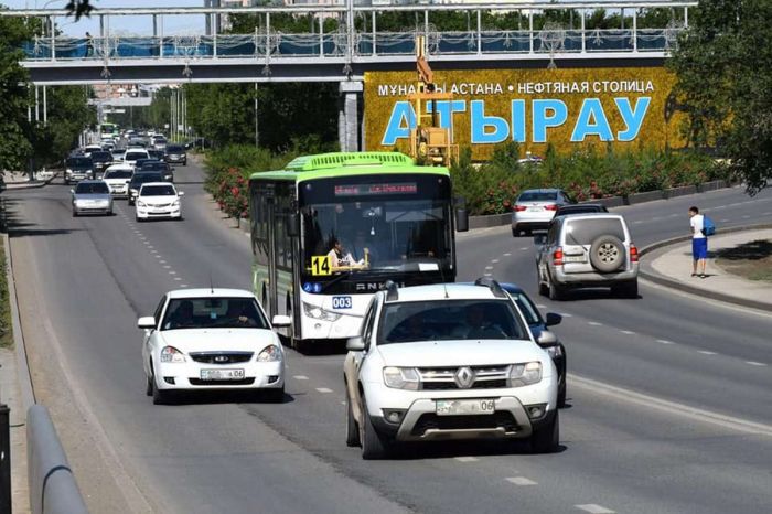 23 августа в Атырау общественный транспорт будет бесплатным