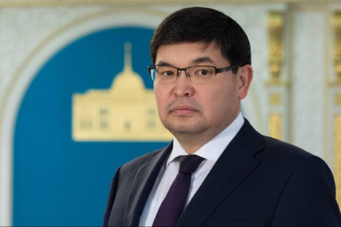 Мади Такиев переназначен на пост министра финансов