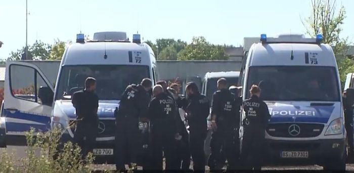 Дрон разбился рядом с военной авиабазой в Германии: полиция проверяет версию шпионажа