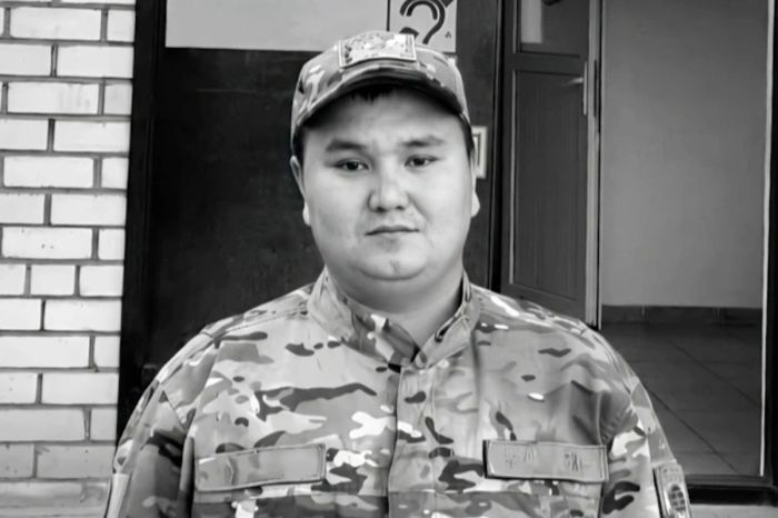 Пожарный погиб в ЗКО: отец рассказал о наезде пожарной машины